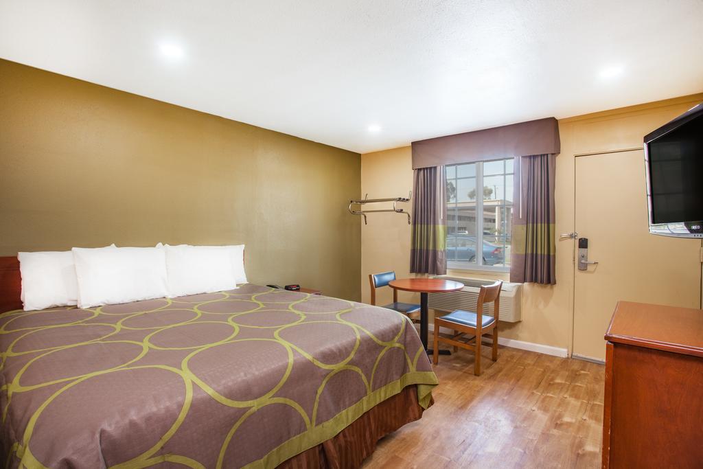 Super 8 By Wyndham Redlands/San Bernardino Motel Dış mekan fotoğraf